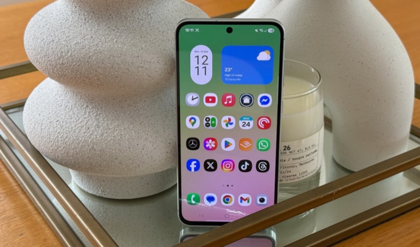 Samsung Galaxy A56 or Nothing Phone (3a)