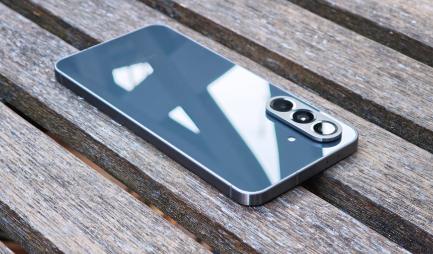 Phone (3a) vs Galaxy A56 comparison