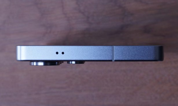 Comparaison entre l'iPhone 17 Pro Max et le Galaxy S25 Ultra