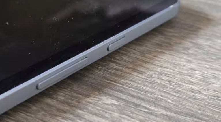 Samsung Galaxy Tab S10 Ultra or Apple iPad Pro 13 M4