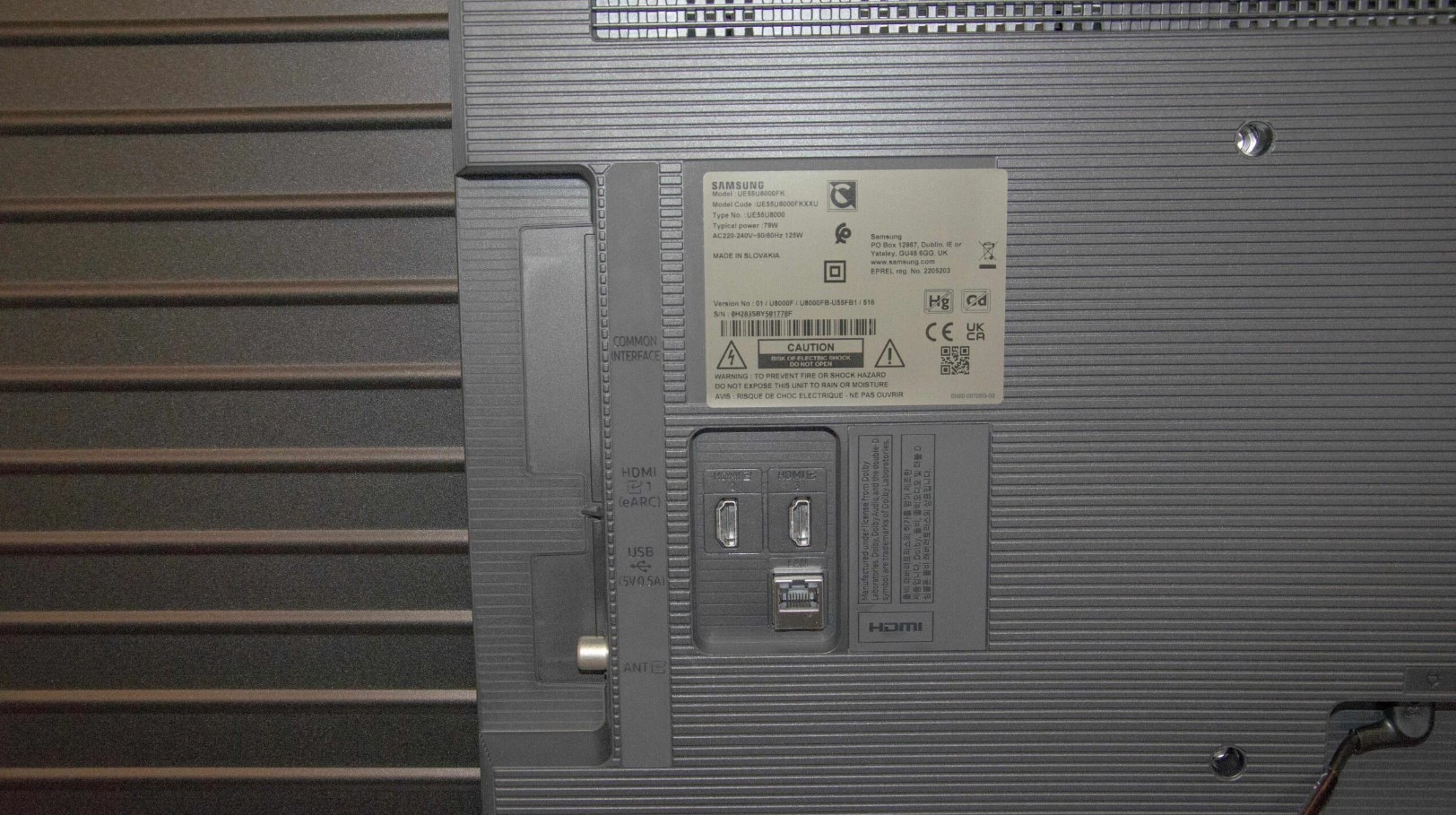 Samsung U8000F budget 4K TV 75 inch