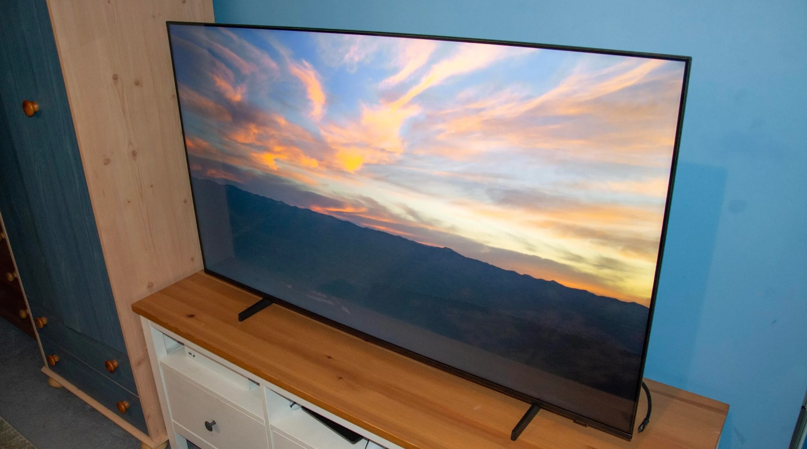 Samsung U8000F 55 nch television