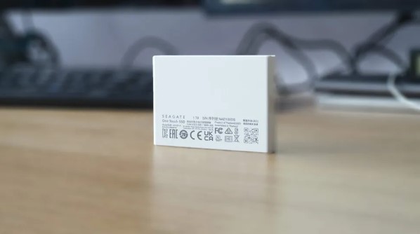 My Passport vs One Touch comparison