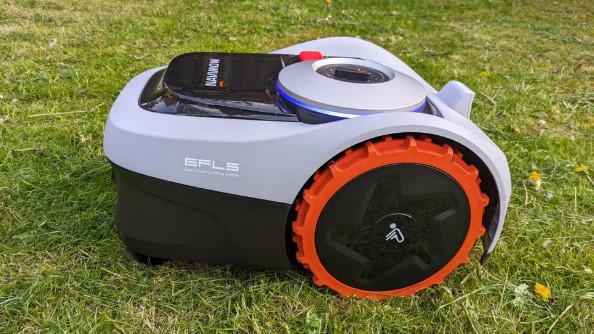 Segway Navimow i105N robotic lawn mowers app control