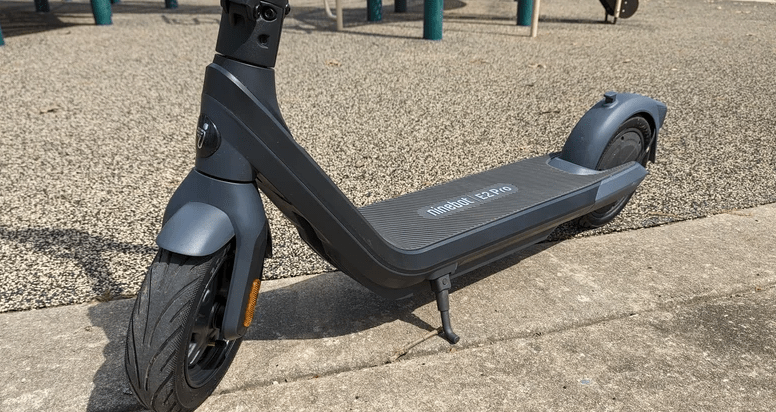 Segway Ninebot E2 Pro E-Scooter