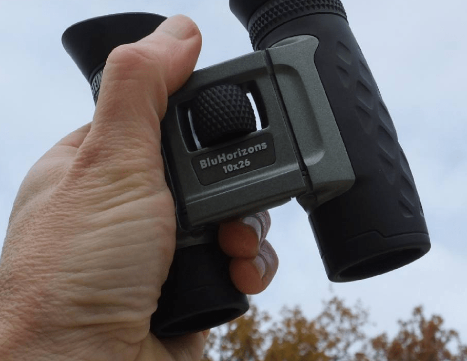Steiner BluHorizons 10x26 Budget Binoculars