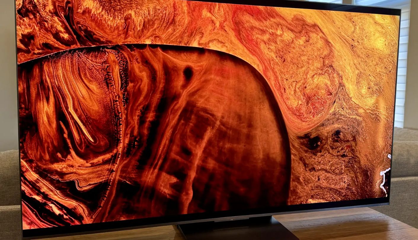 TCL QM8K 65QM8K TV for sunny living room