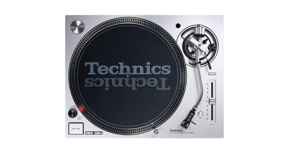 Technics SL-1200MK7 technics turntables