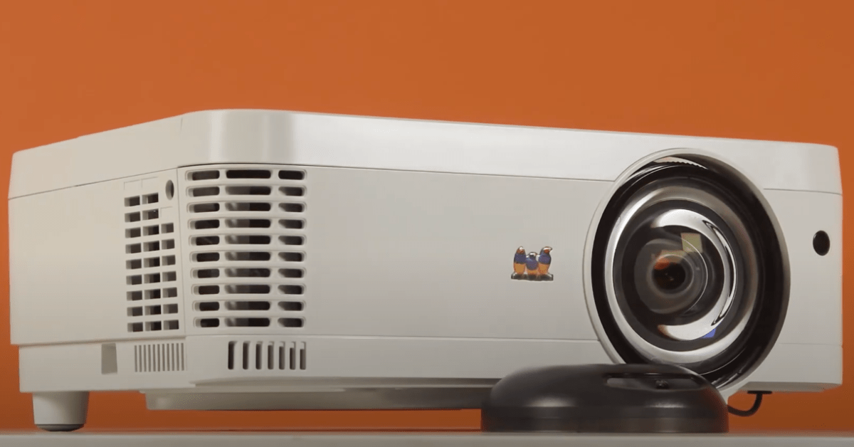ViewSonic PS600X projectors under $1000