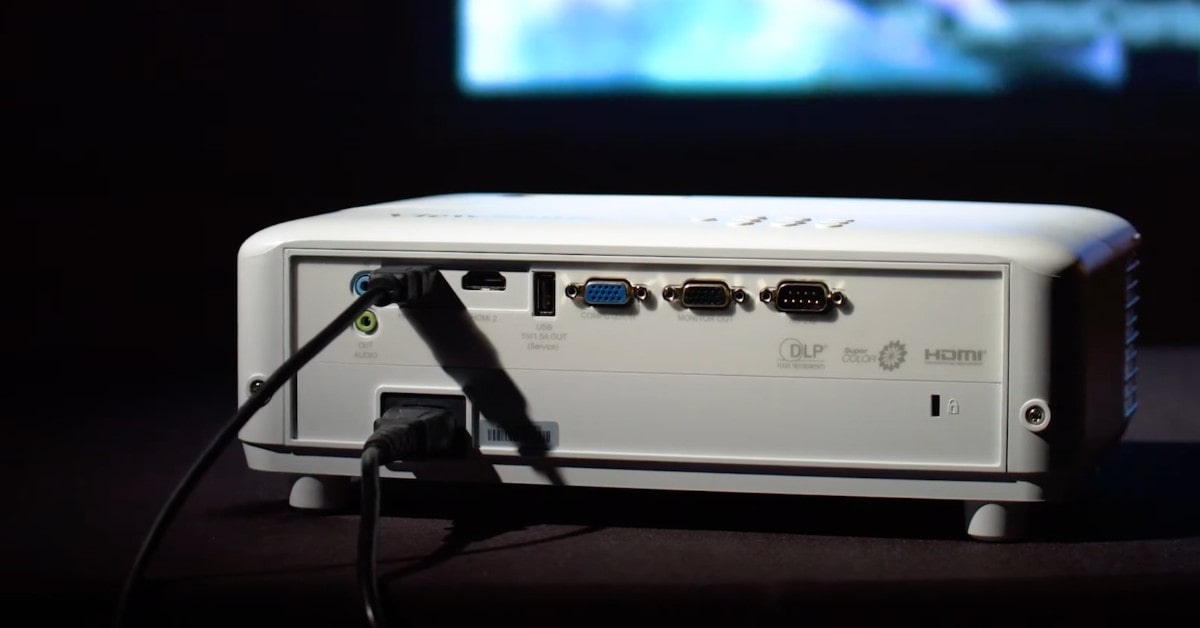 ViewSonic PX701HDH projector with built in speaker