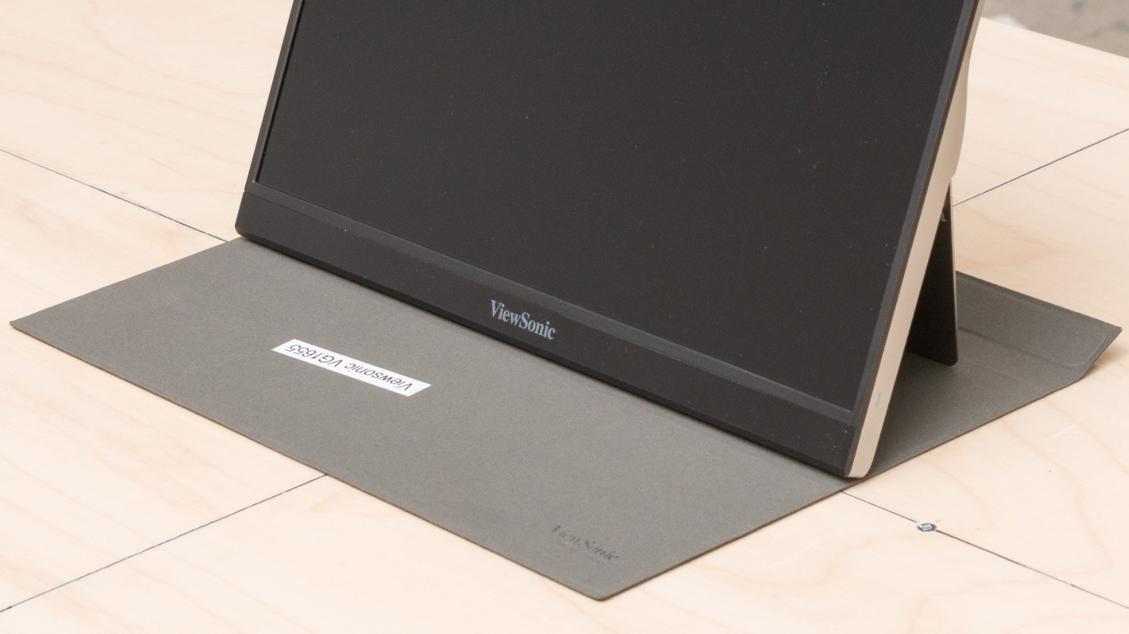 ViewSonic VG1655 portable monitor for laptop