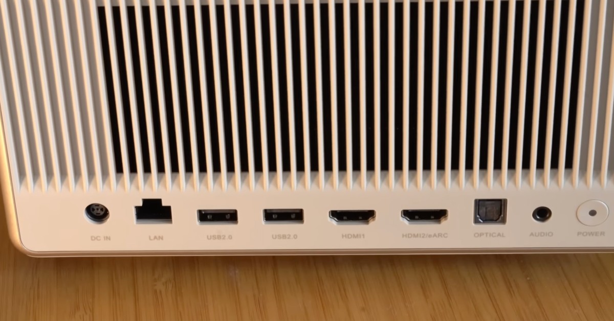 XGIMI HORIZON Ultra home theater projector 4k