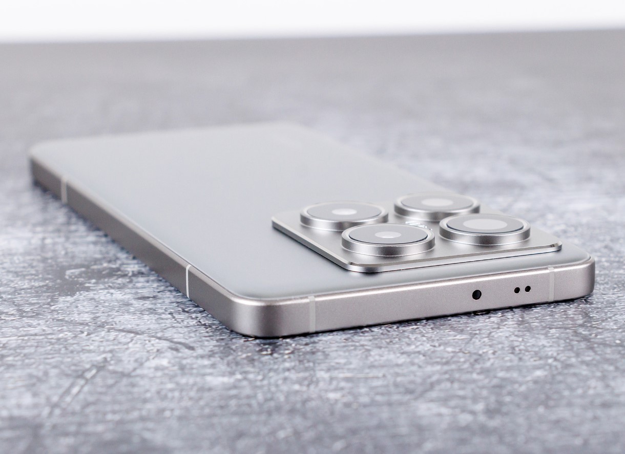 14T Pro versus F7 Ultra