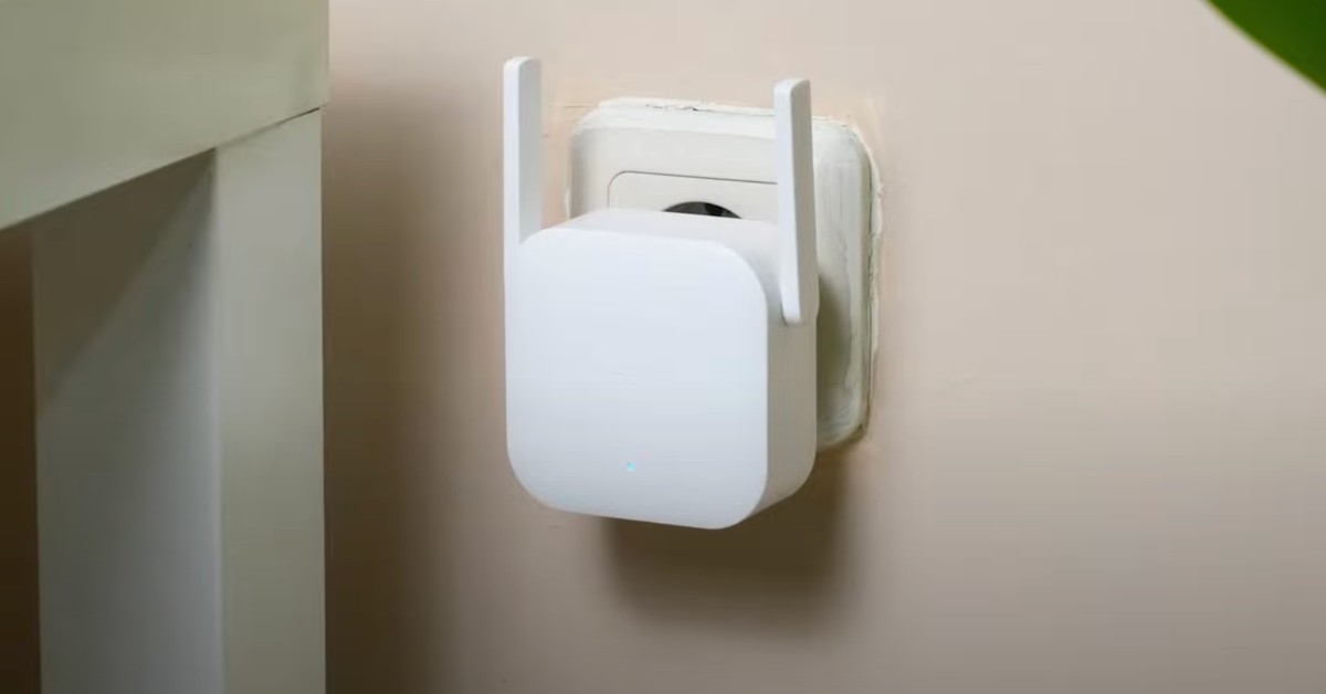 Xiaomi WiFi N300 high-performance WiFi extender for Spectrum