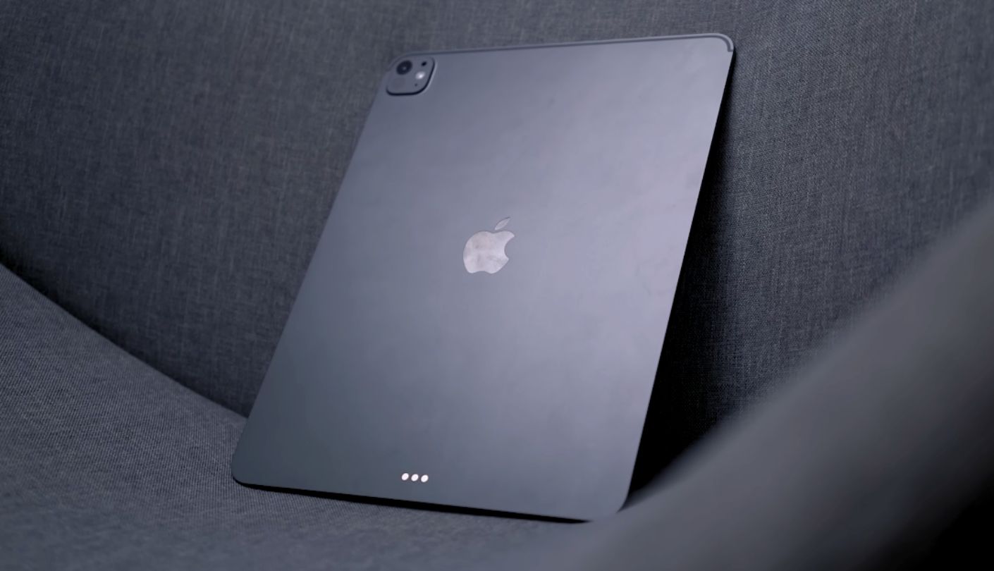 Apple iPad Pro (M5) tablet for musicians