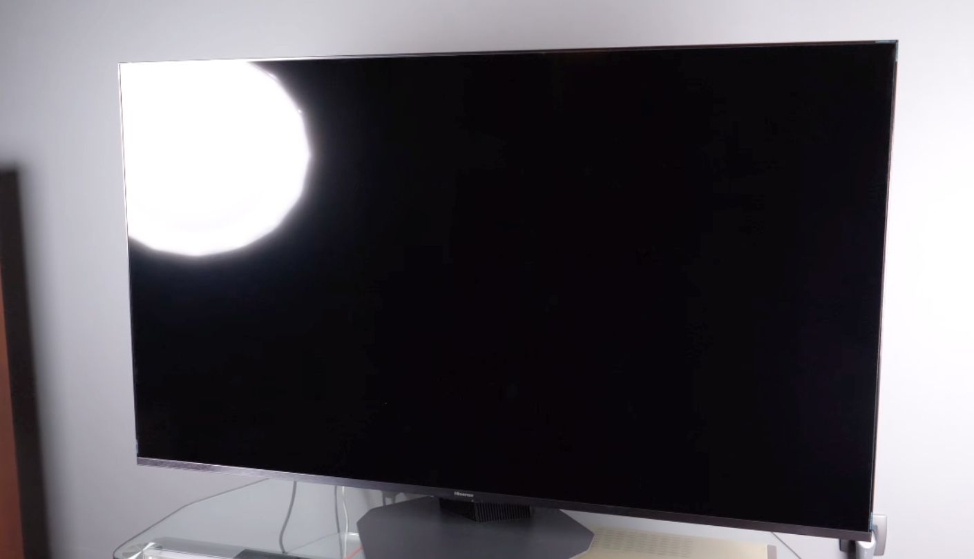 Hisense U8QG 55U8QG TV for daytime sports viewing