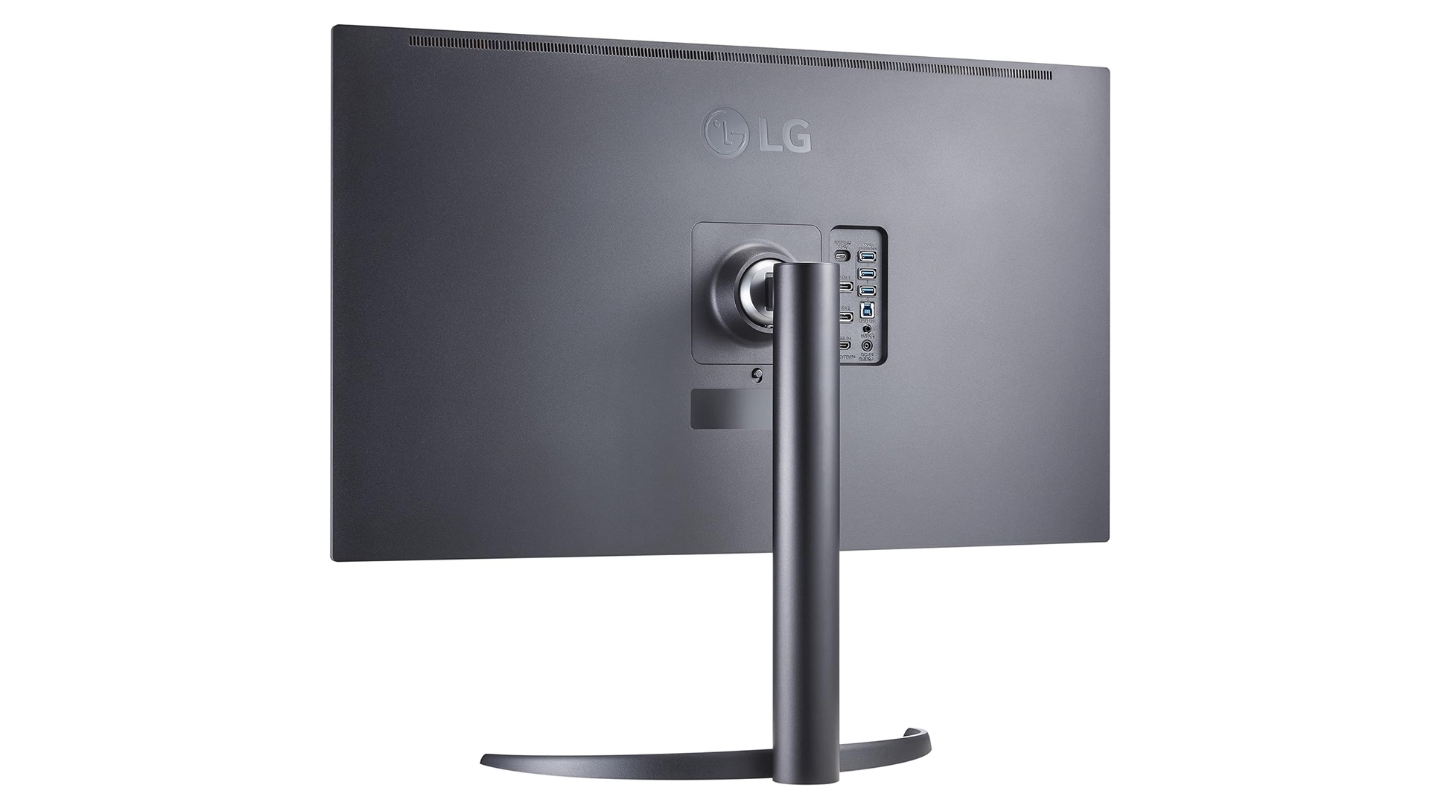 LG 32EP950-B OLED Pro color accurate monitor creators