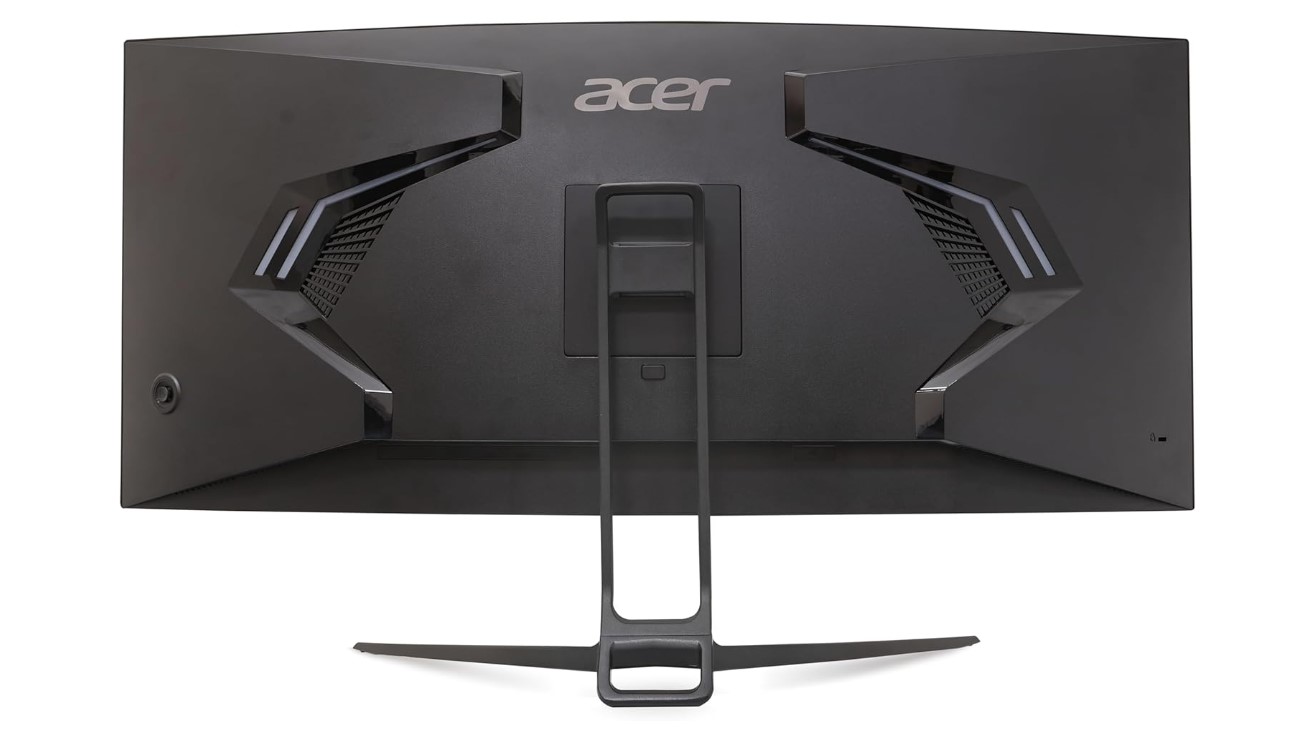 Acer Nitro EDA343CUR ultrawide display for multitasking