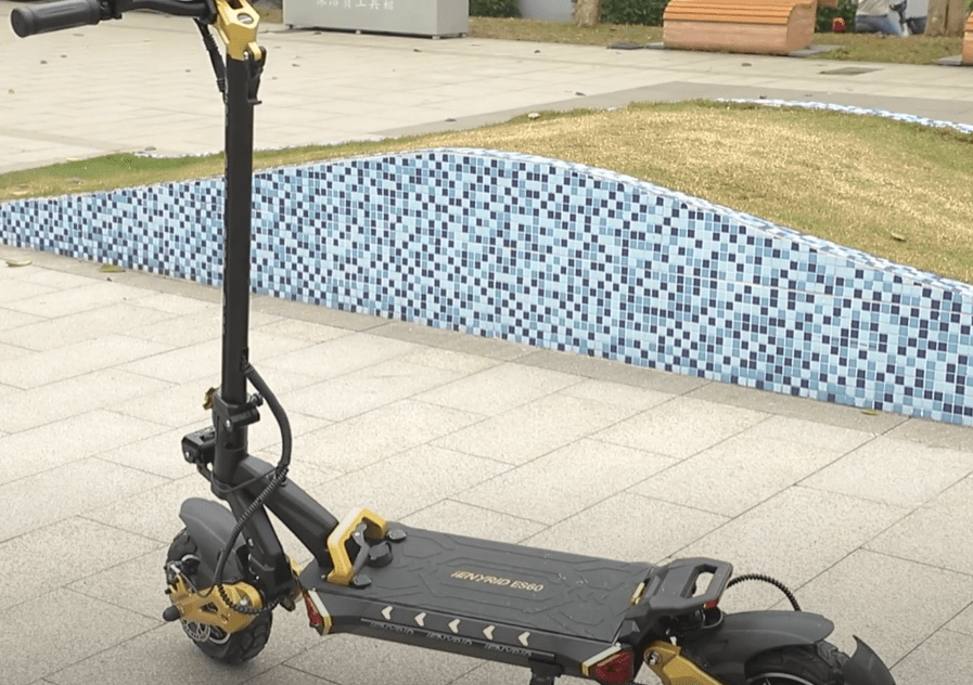 iENYRID ES60 Electric Scooter