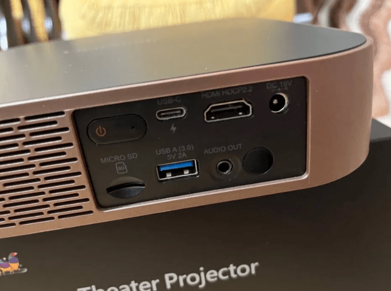 Viewsonic M2 or Viewsonic M2e