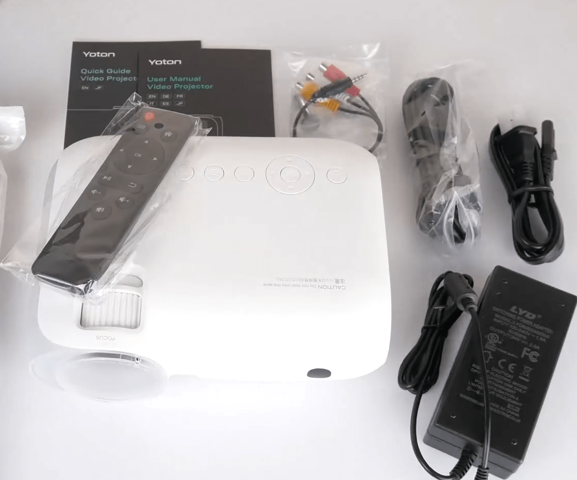 YOTON ‎Y7 Smart Projector