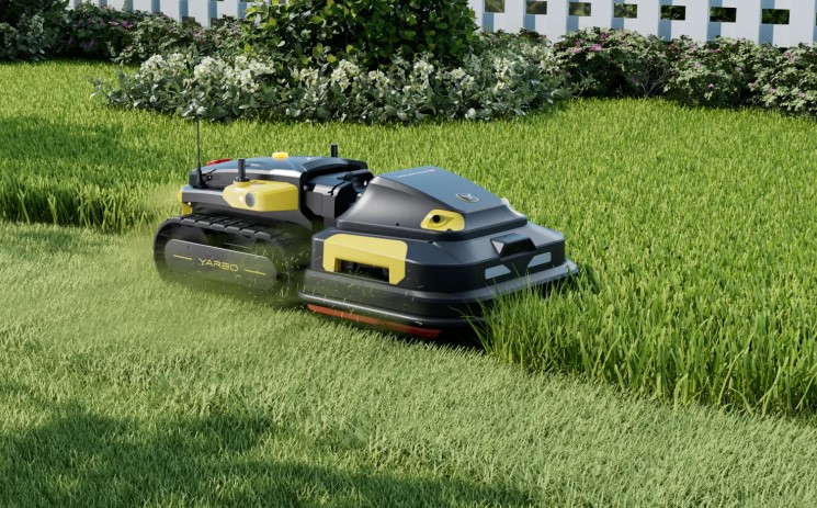 Yarbo Lawn Mower Pro robotic lawn mowers app control