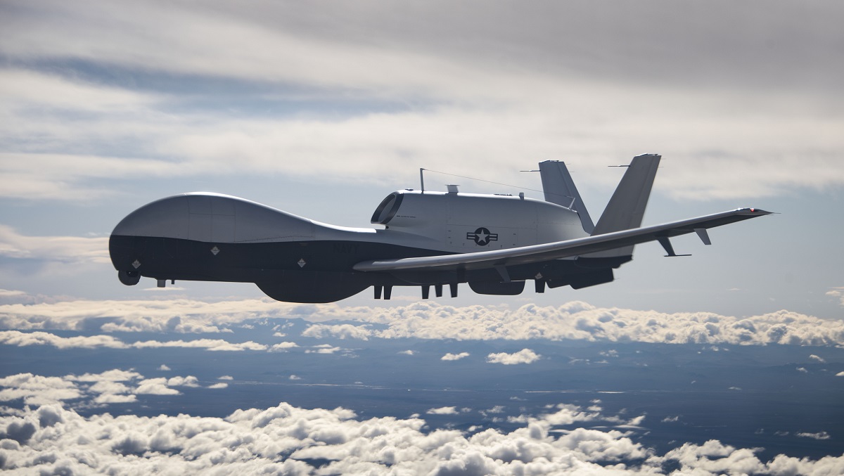 Northrop Grumman trasferisce il quarto drone strategico MQ-4C Triton alla Marina statunitense per un valore di oltre 100 milioni di dollari
