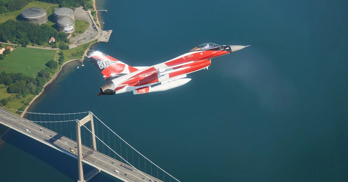 Данія незадоволена затримкою постачання винищувачів F-35 Lightning II, але це не вплине на передачу Україні 19 літаків F-16 Fighting Falcon