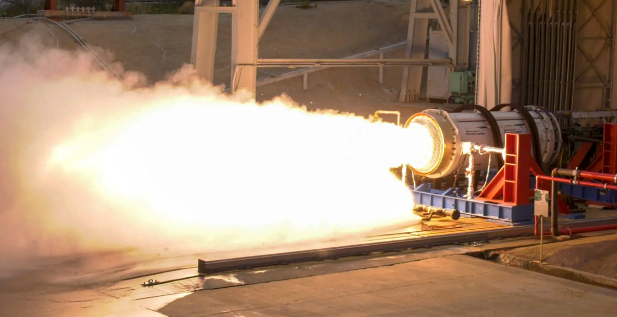 Aerojet Rocketdyne har gjennomført en avfyringstest av eSR-19-motoren for neste generasjons ballistiske mellomdistansemissil fra USA.