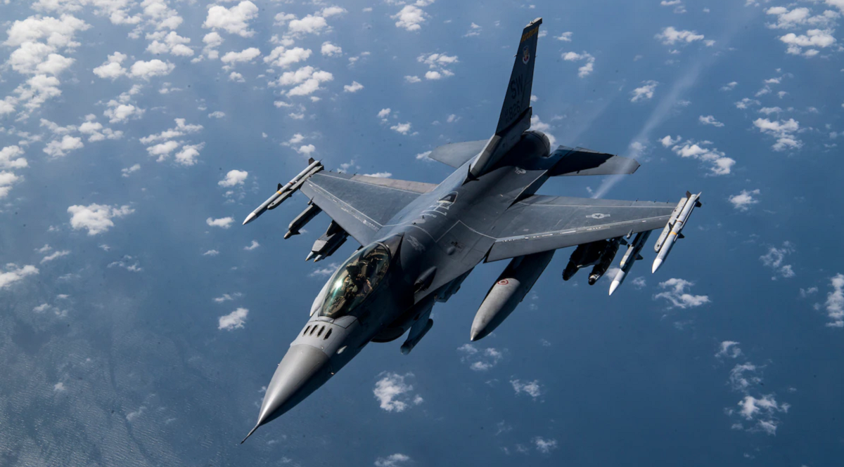 Польша начала продлевать ресурс истребителям F-16 Fighting Falcon ВВС США