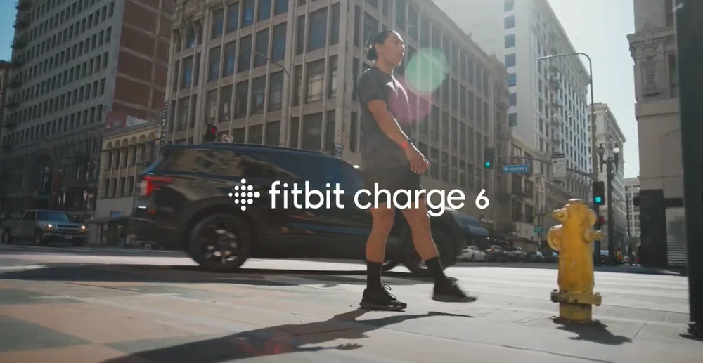 Fitbit announced the Charge 6 sports wristband with a side tactile button and Google services, priced at $160