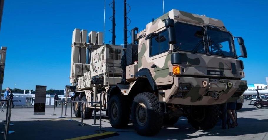 Alemania aprueba oficialmente la compra de seis sistemas de defensa antiaérea IRIS-T SLM por valor de más de 1.000 millones de dólares