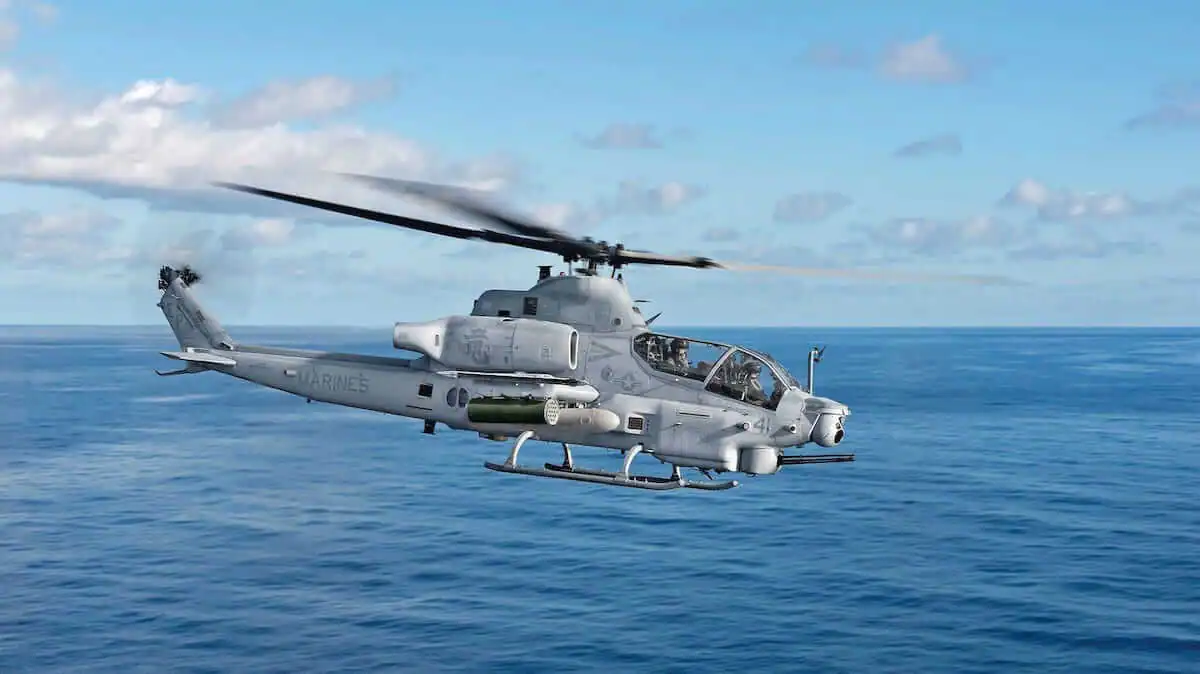 Словаччина купить 12 ударних вертольотів AH-1Z Viper і ракети AGM-114 Hellfire II вартістю понад $1 млрд, але заплатить лише $340 млн через постачання винищувачів МіГ-29 Україні