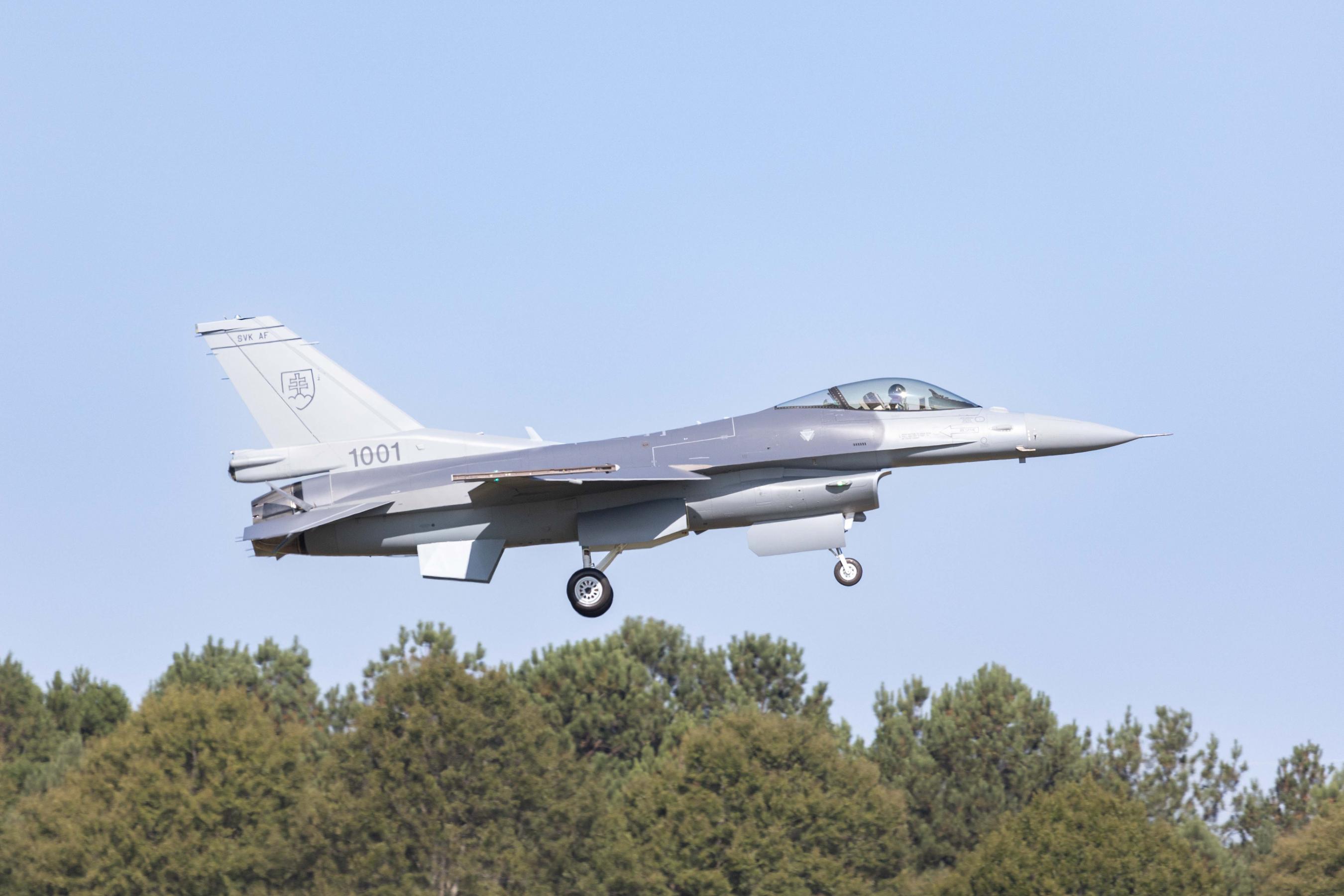 A modernised F-16V Block 70 fighter jet for the Slovak Air Force made its maiden flight in South Carolina