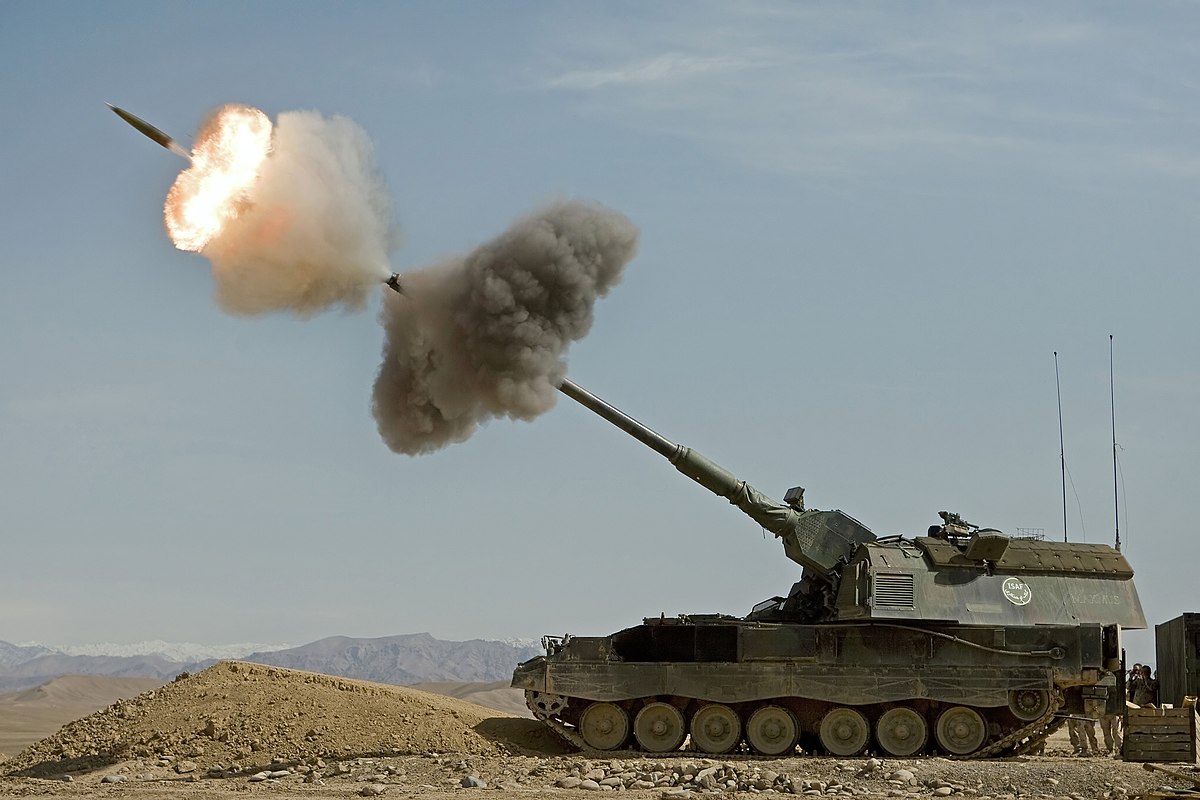 Two European countries handed over a dozen German PzH 2000 artillery mounts to Ukraine