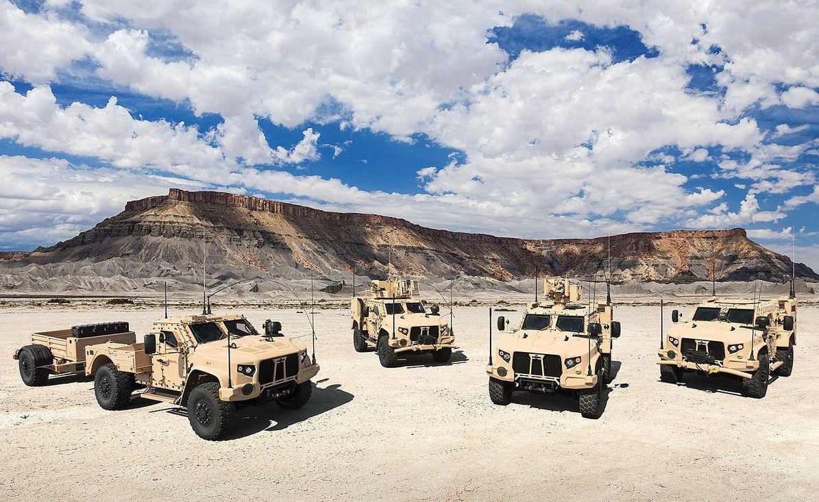 Oshkosh in court fighting over $8.66bn contract to produce JLTV armoured vehicles to replace HMMWVs