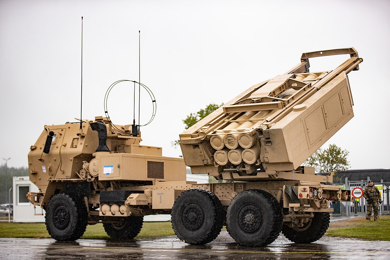 Lockheed Martin erhält 431 Millionen Dollar für die Produktion weiterer M142 HIMARS-Artilleriesysteme