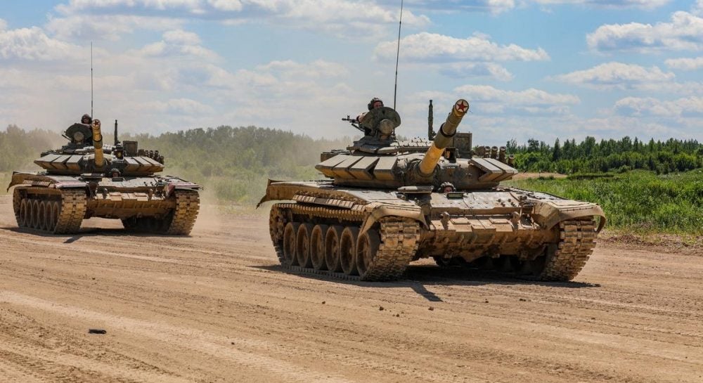 A Ukrainian T-64BV shot at point-blank range a Russian modernised T-72B3 tank worth $3m