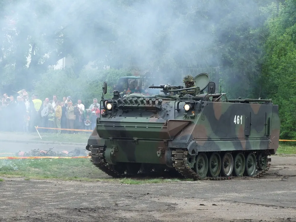 Ukraine erhält amerikanische gepanzerte Mannschaftstransportwagen M577 und M113
