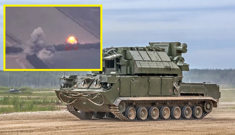 Le forze di difesa ucraine distruggono un lanciatore semovente del sistema SAM russo Tor-M2 del valore di 25 milioni di dollari