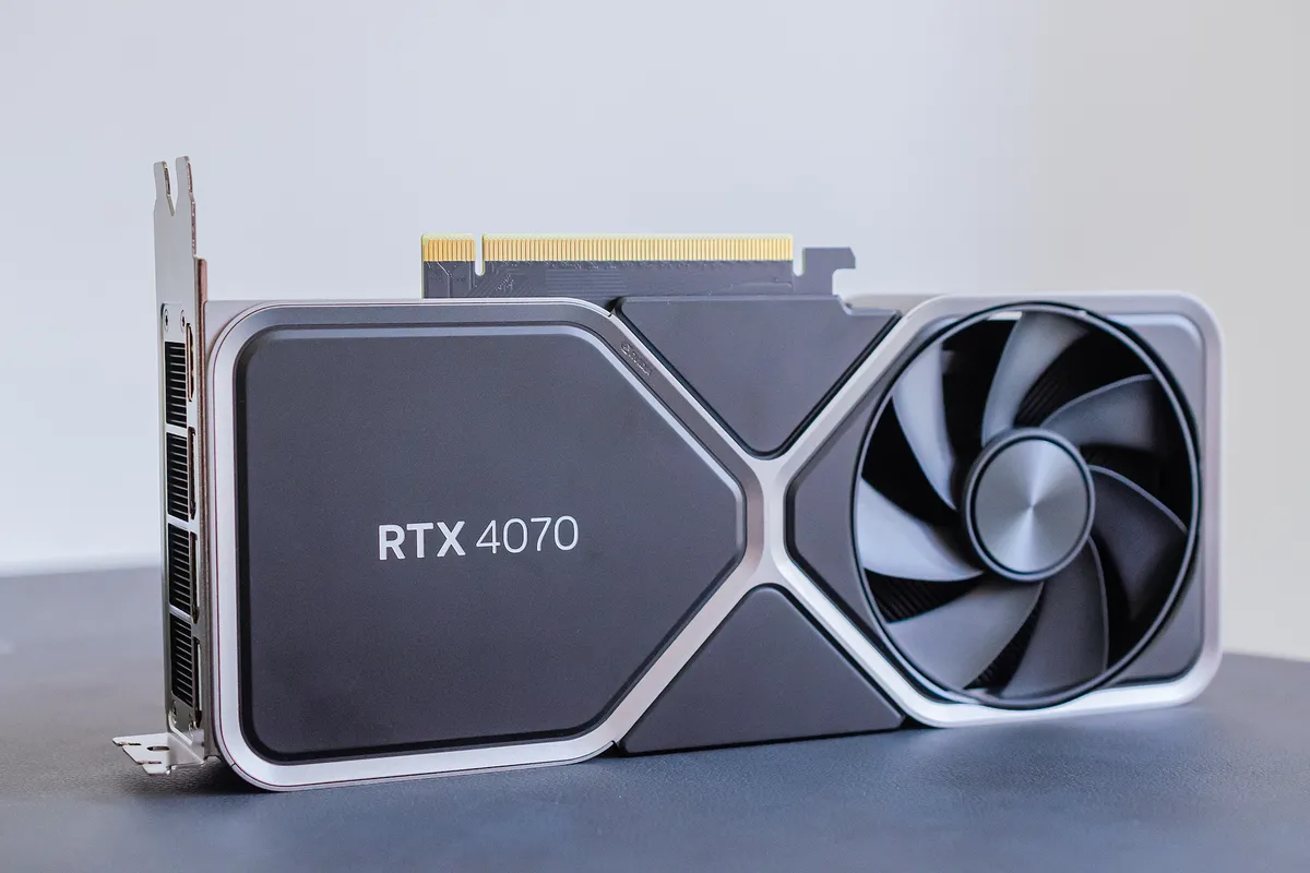 NVIDIA GeForce RTX 4070 - GeForce RTX 3080 equivalente por 100 dólares menos