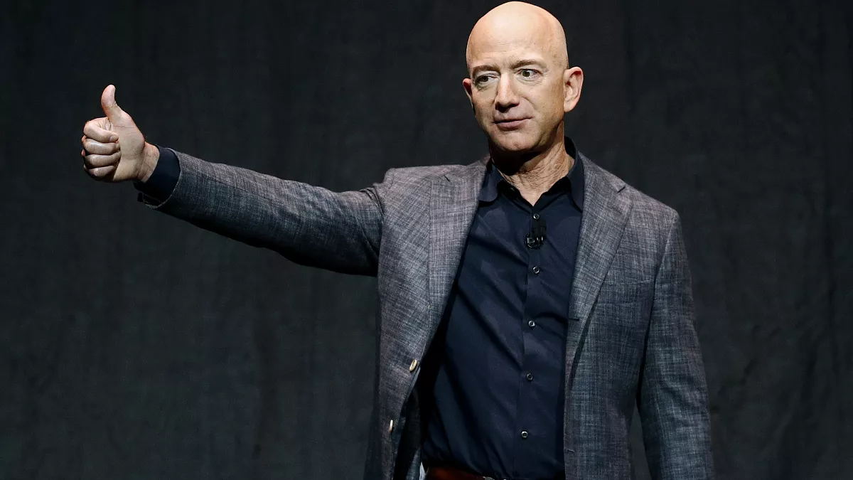 Джефф Безос, засновник Amazon, знову став найбагатшою людиною у світі