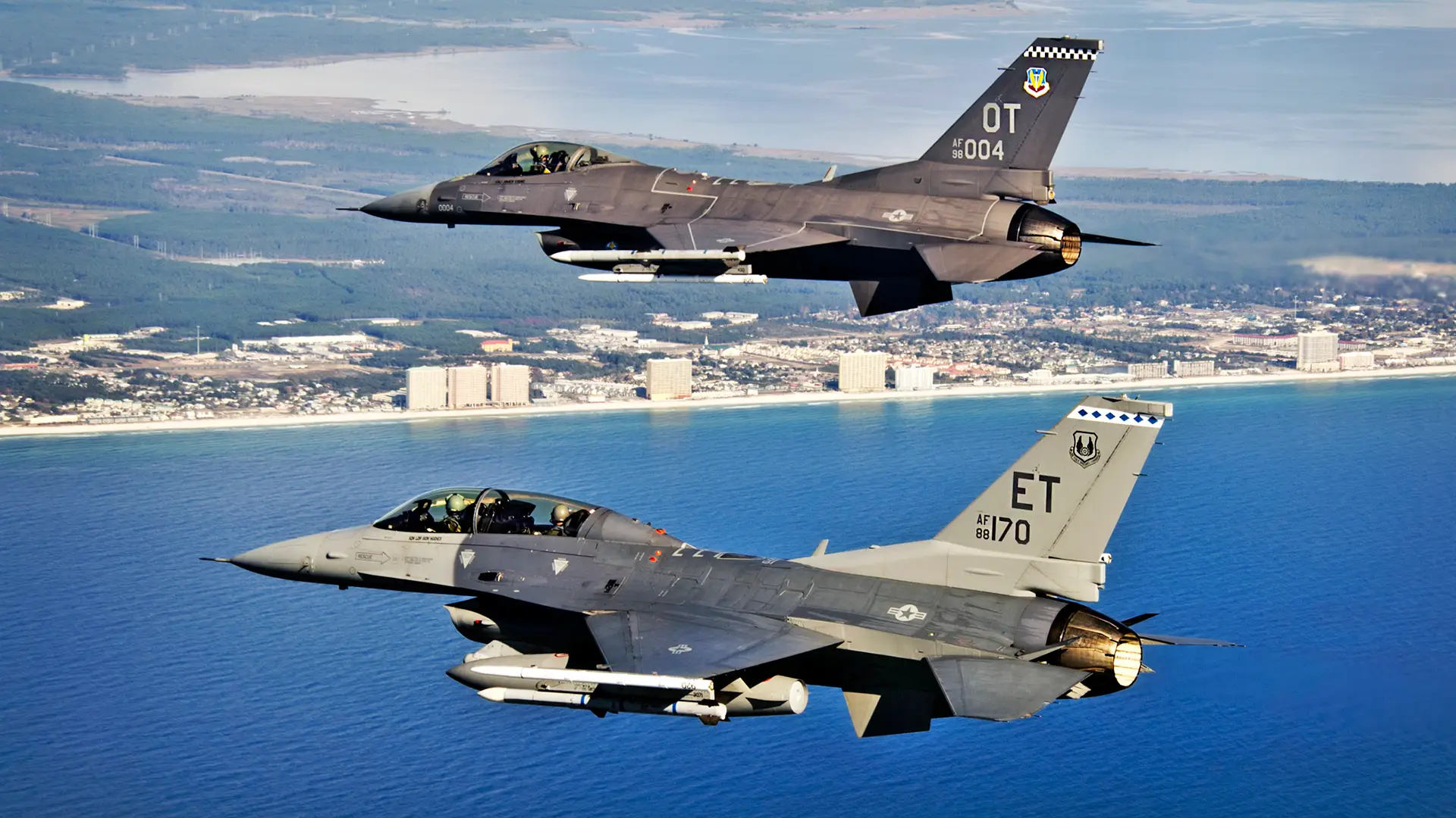 Projekt VENOM verwandelt F-16-Kampfjets in experimentelle Drohnen