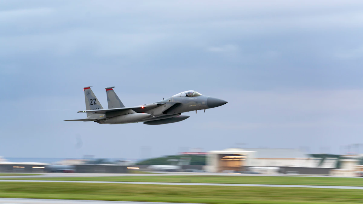 США запустили процесс вывода истребителей F-15 Eagle с авиабазы Кадена в Японии, где самолёты служили с 1979 года