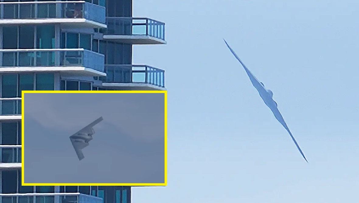 Nuklearer Tarnkappenbomber B-2 Spirit fliegt tief über den Strand von Miami (Video)
