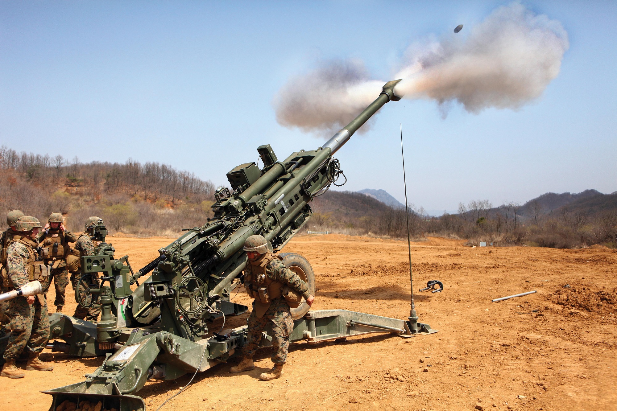 Гаубиці M777 та M109A7 Paladin зможуть знищувати рухомі танки на відстані 70 км за рахунок нового снаряду Ramjet