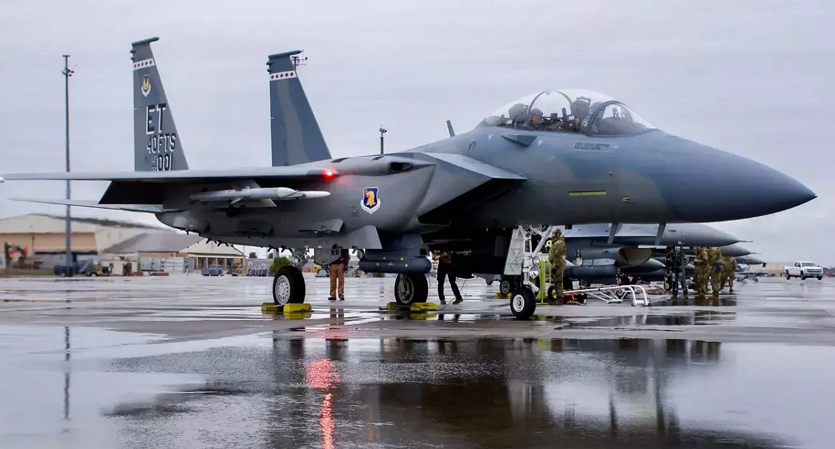 ВПС США можуть закупити додатково шість модернізованих винищувачів F-15EX Eagle II вартістю понад $80 млн і збільшити парк до 110 літаків