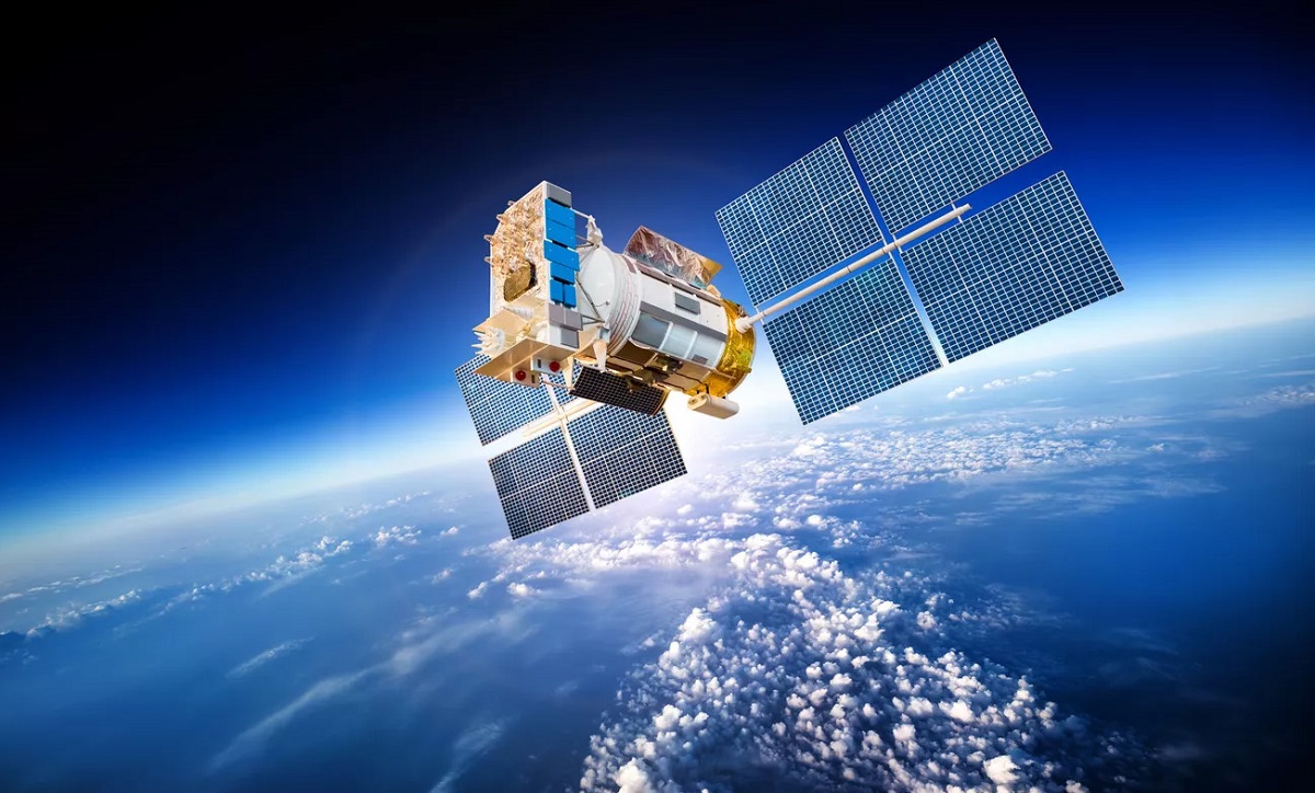 Alter russischer Atomabschreckungssatellit fällt aus der Umlaufbahn und verglüht in der Atmosphäre