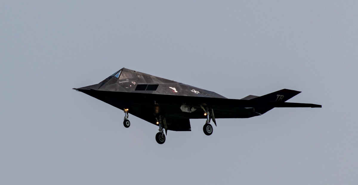 The US Air Force has reintroduced the futuristic F-117 Nigthhawk stealth attack aircraft, which was officially retired from service in 2008, in a military exercise