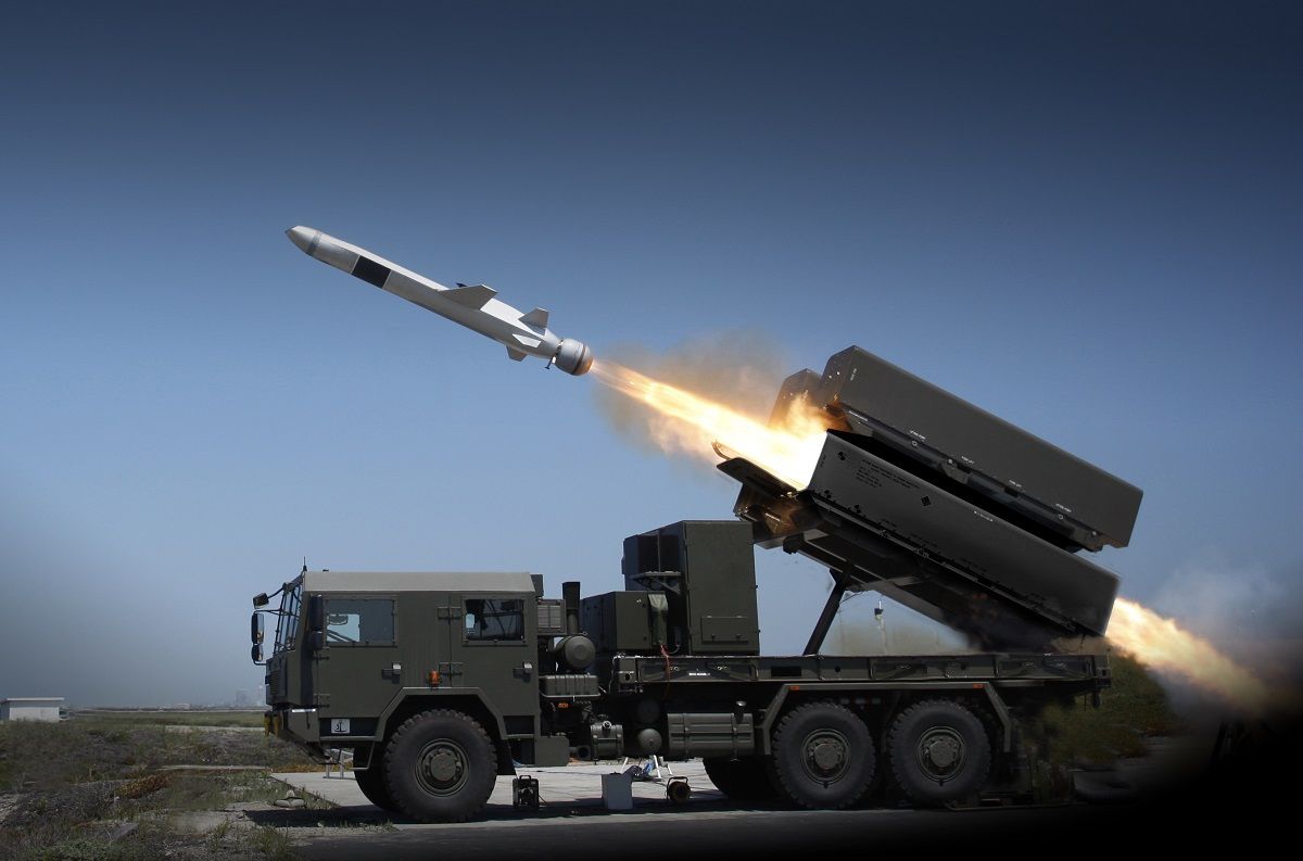 Латвия хочет купить норвежские противокорабельные ракеты NSM с дальностью пуска 185 км